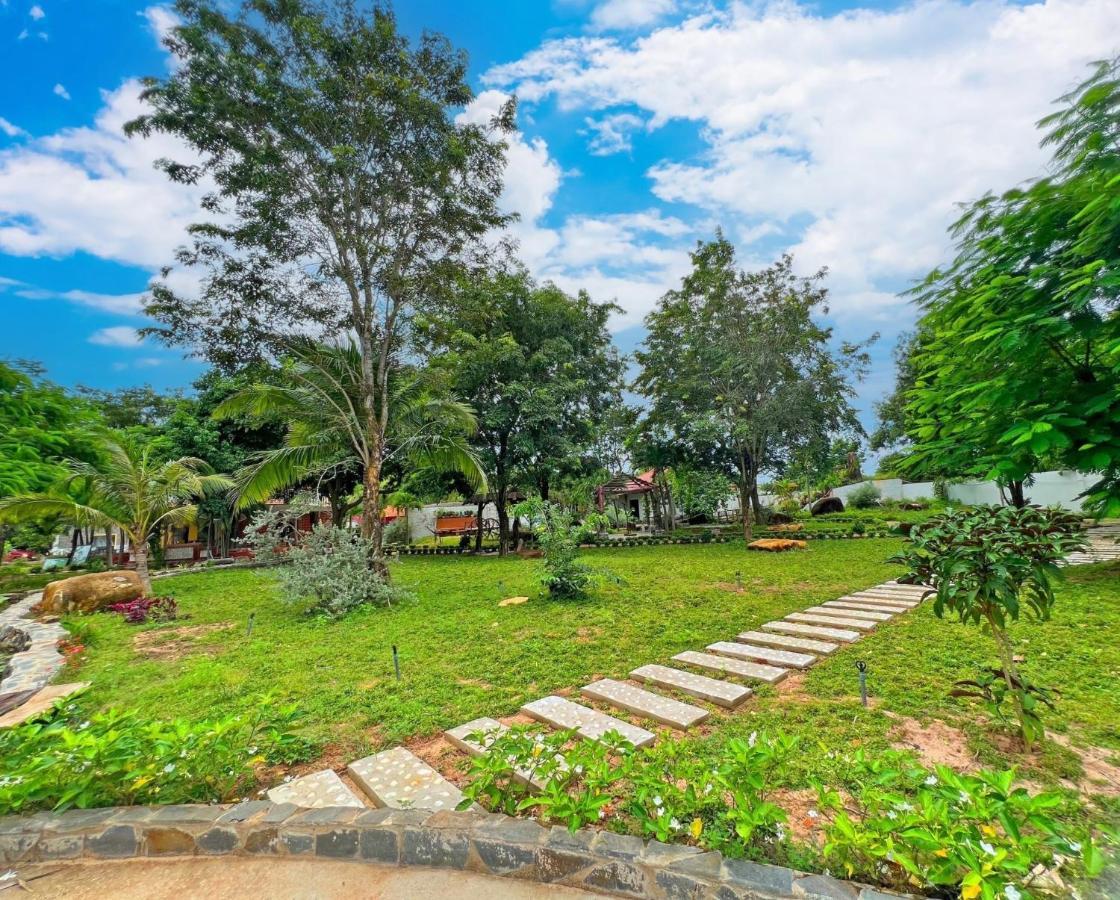 Ho Coc Park & Resort Xa Nhu Lam Extérieur photo