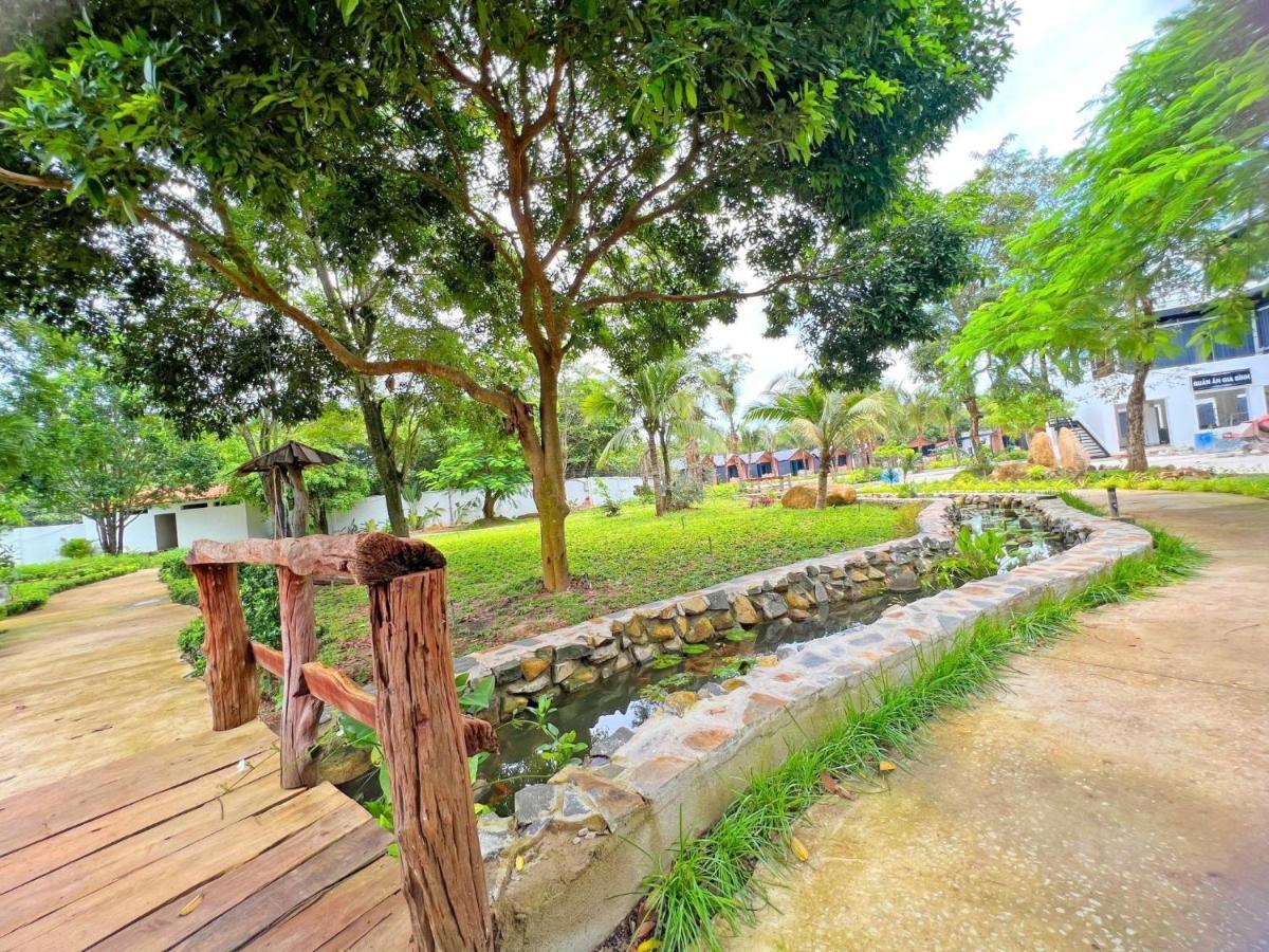 Ho Coc Park & Resort Xa Nhu Lam Extérieur photo